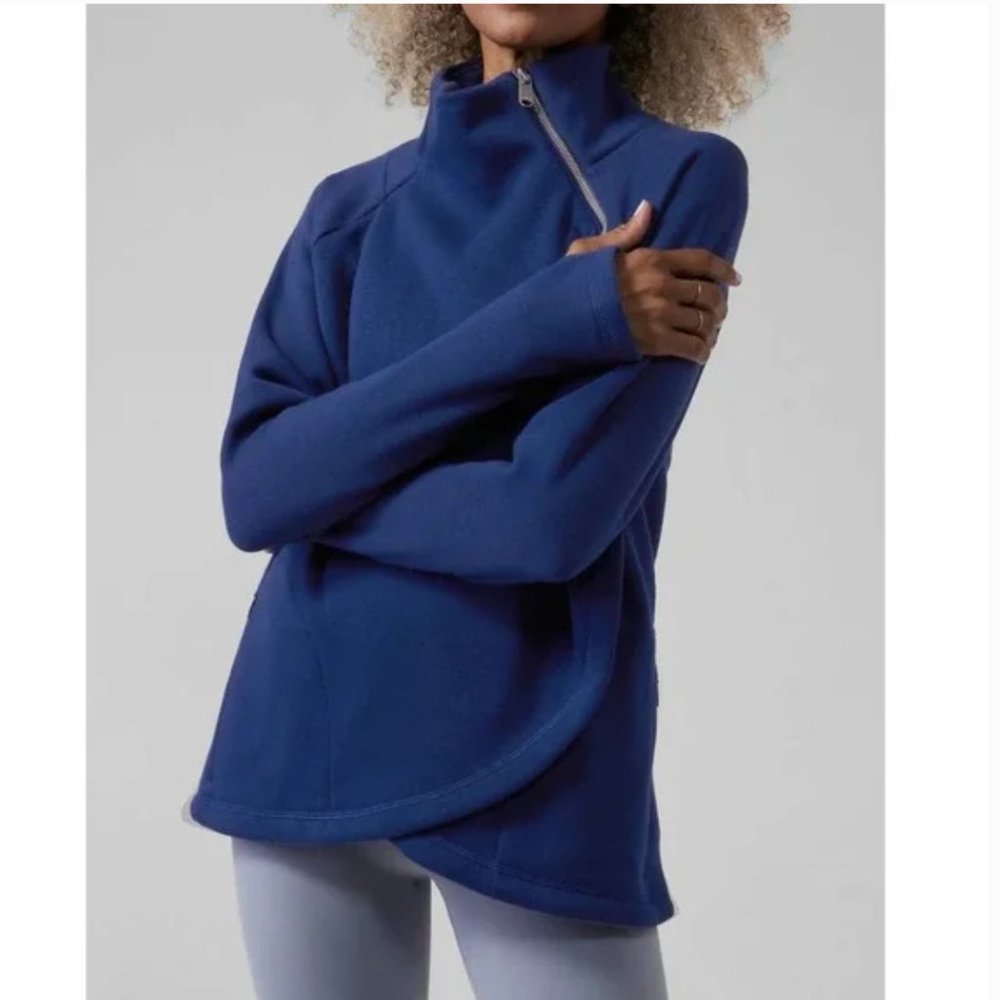 Athleta Blue Crew Neck Sweater